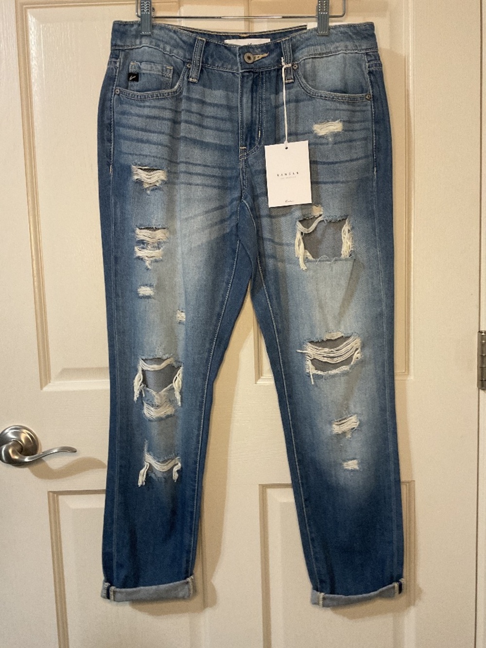 KanCan Women’s Boyfriend Fit Distressed Jeans